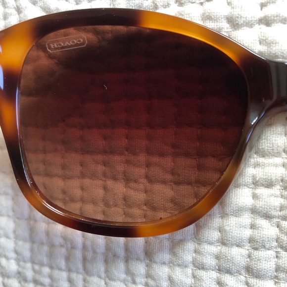 COACH Women’s Wayfare Tortoise Rectangle HC 8017 L009 Kendall Sunglasses main image 13
